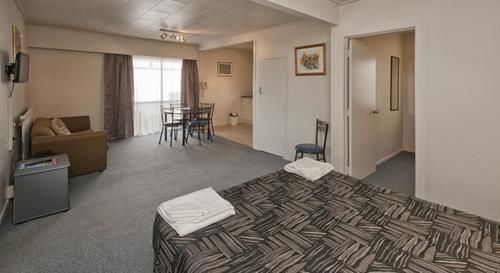 Aura Motel